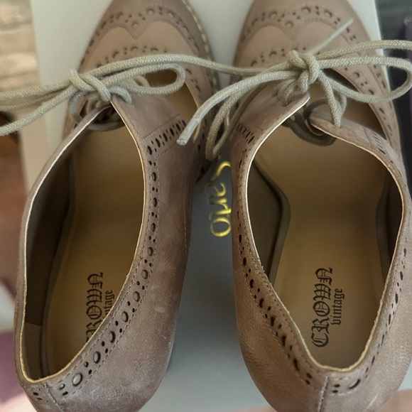 Taupe Oxford Lace-Up Women's Shoes - Picture 7 of 8